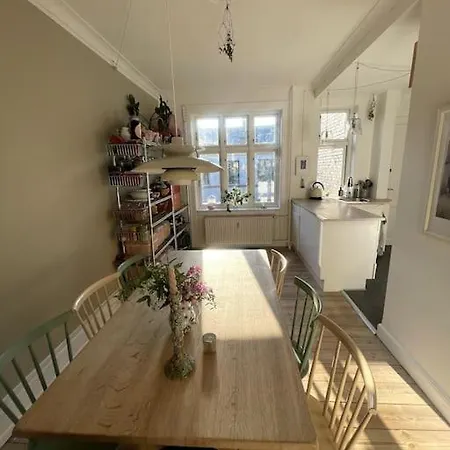 Apartment The Heart Of Norrebro Apartment, Sleeps 4 People Copenhagen