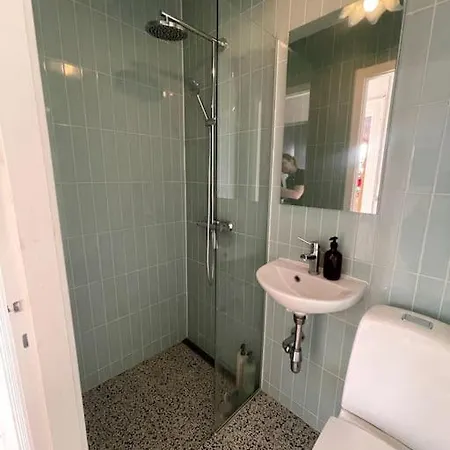 The Heart Of Norrebro Apartment, Sleeps 4 People