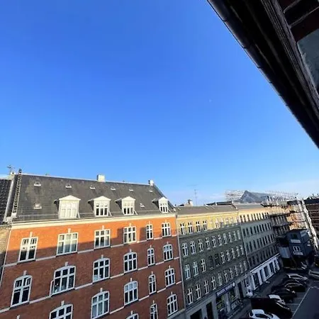 The Heart Of Norrebro Apartment, Sleeps 4 People *