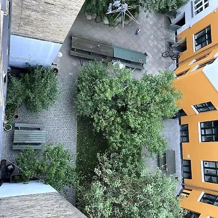 The Heart Of Norrebro Apartment, Sleeps 4 People Κοπεγχάγη