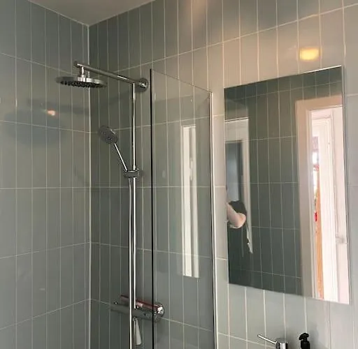 The Heart Of Norrebro Apartment, Sleeps 4 People Copenhaga