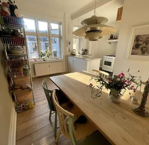 Apartamento The Heart Of Norrebro Apartment, Sleeps 4 People