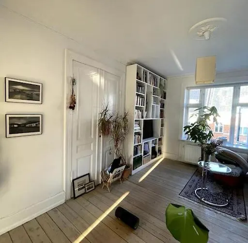 Apartamento The Heart Of Norrebro Apartment, Sleeps 4 People