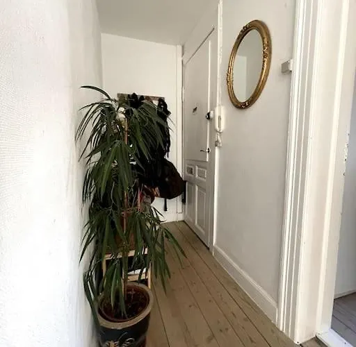 Apartamento The Heart Of Norrebro Apartment, Sleeps 4 People *